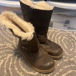 Ugg KENSINGTON 5678 Double Buckle Tall Boots size 10, leather